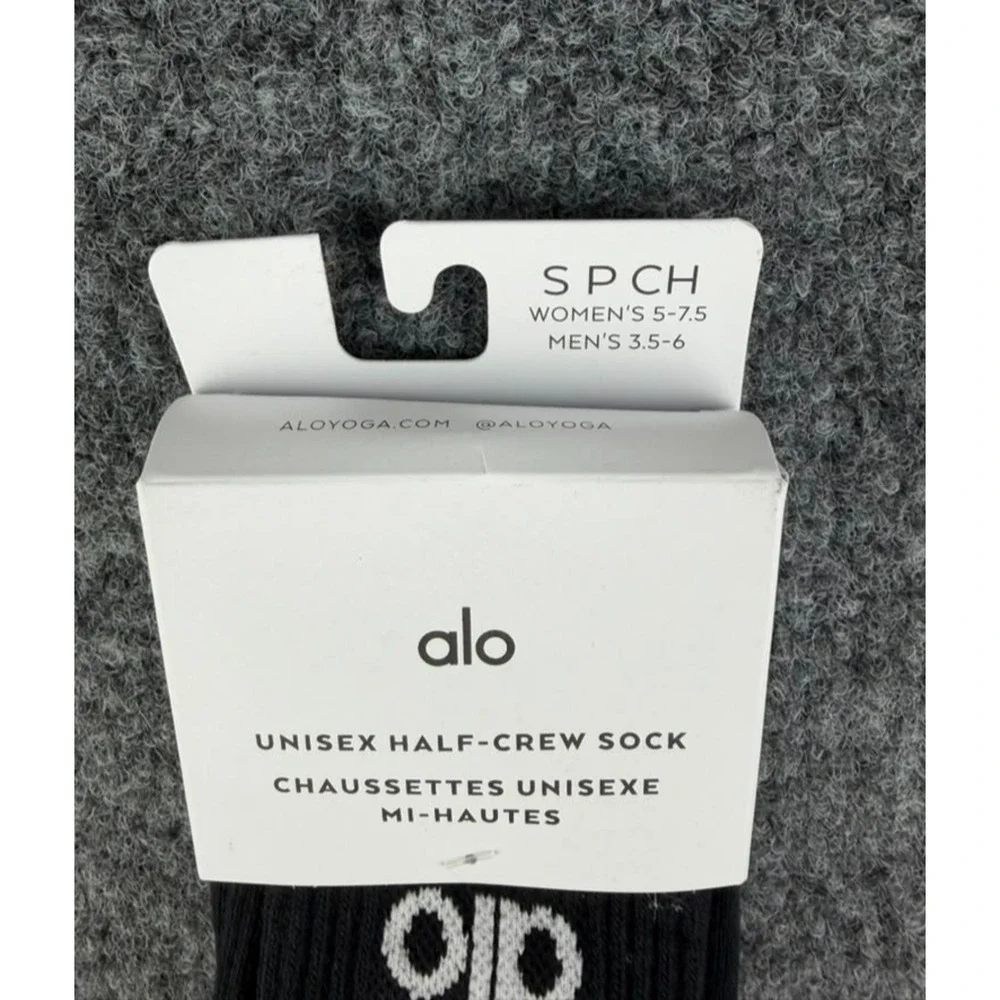 Alo Yoga Unisex Half-Crew Socks – Black/White – Size Small NWT